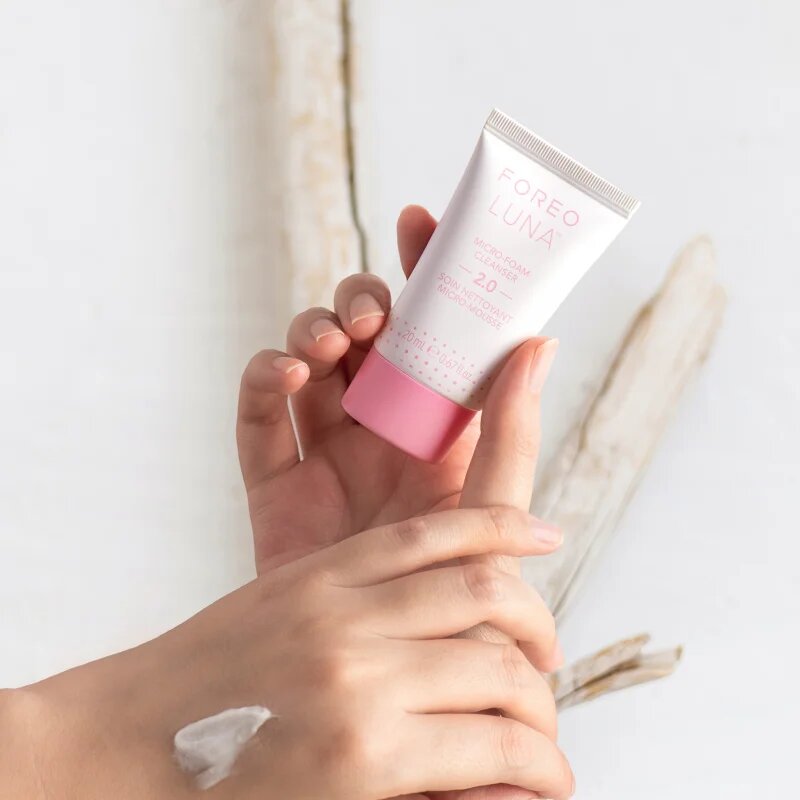 FOREO Luna™ Micro-Foam Cleanser 2.0 crema de curatare sub forma de spuma 20 ml