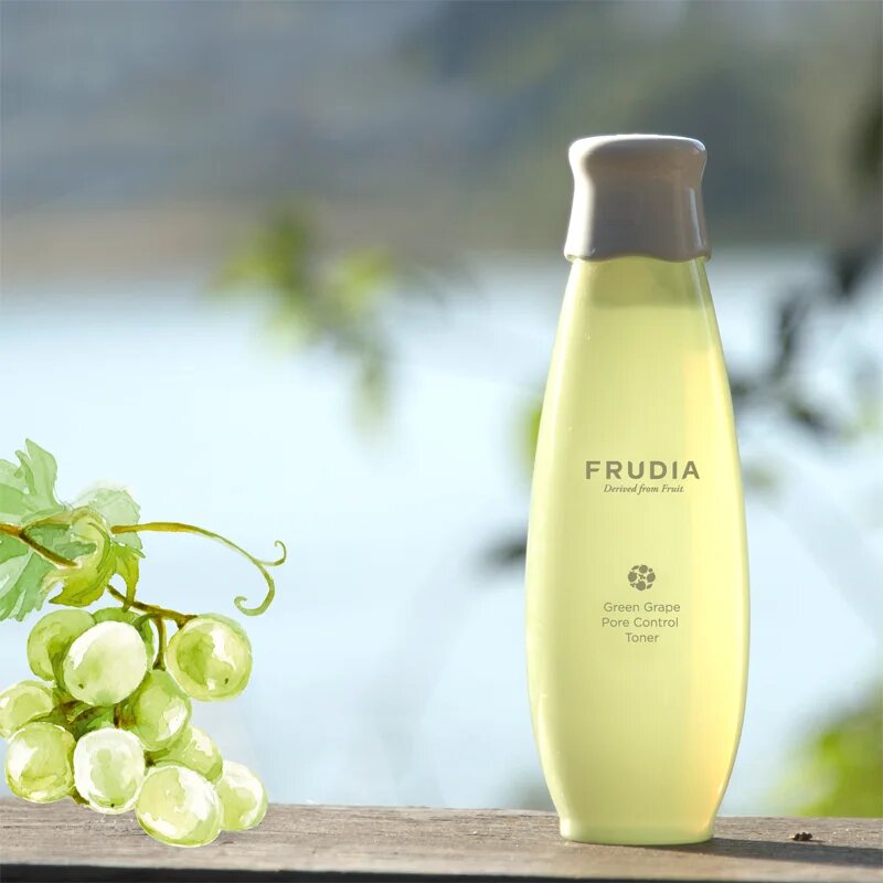 Frudia Green Grape tonic hidratant pentru micsorarea porilor 195 ml