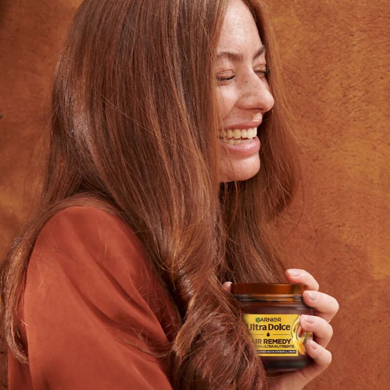 Garnier Ultra Doux Avocado Oil and Shea Butter masca hranitoare pentru par uscat 340 ml