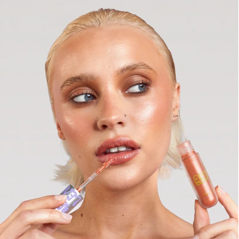 Glow Hub Gen Gleam lip gloss hidratant culoare Snack 3 ml