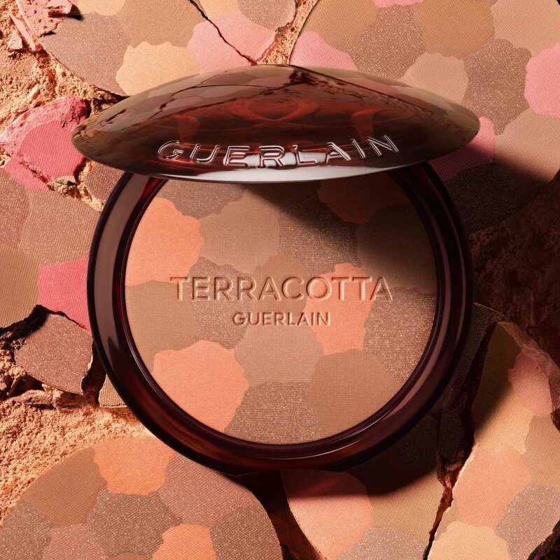 GUERLAIN Terracotta Light pulberi pentru evidentierea bronzului reincarcabil culoare 02 Medium Cool 10 g