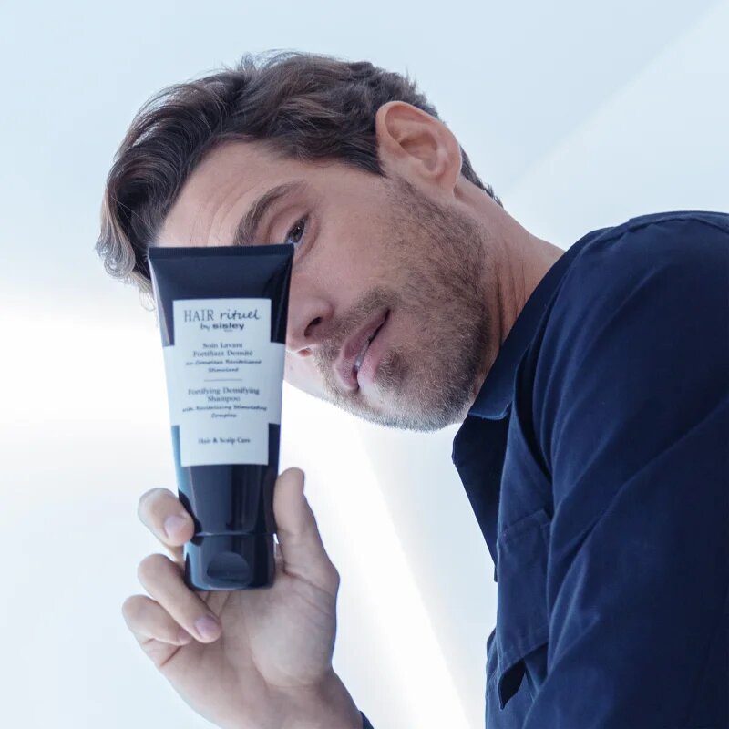 Hair Rituel by Sisley Fortifying Densifying Shampoo șampon pentru a ajuta la intarirea si cresterea parului 200 ml