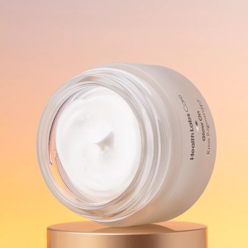 Health Labs Care Glow On Regenerating cream crema regeneratoare faciale 50 ml