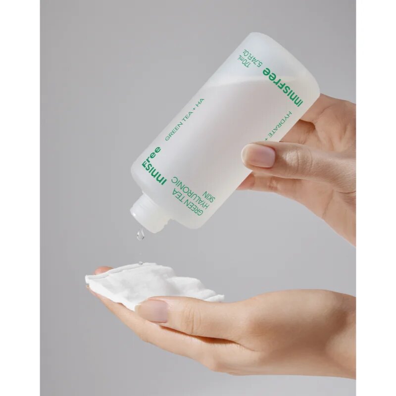 innisfree Green Tea Hyaluronic Toner tonic pentru hidratarea pielii pentru fortificarea barierei cutanate 150 ml