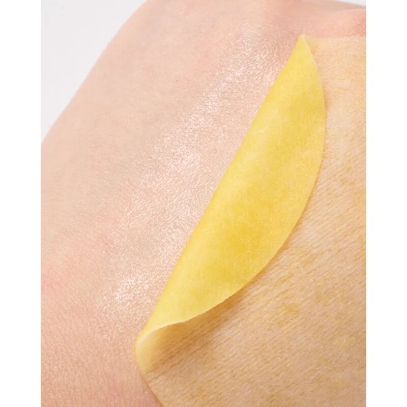 innisfree Green Tea Vitamin C Brightening Toner Pads dischete de tonifiere pentru luminozitate si hidratare 60 buc