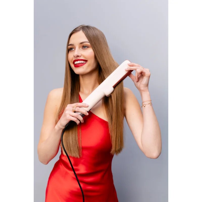 innoGIO GIOperfect GIO-740 uscător de păr cu protecție și placă de păr 2 in 1 1 buc