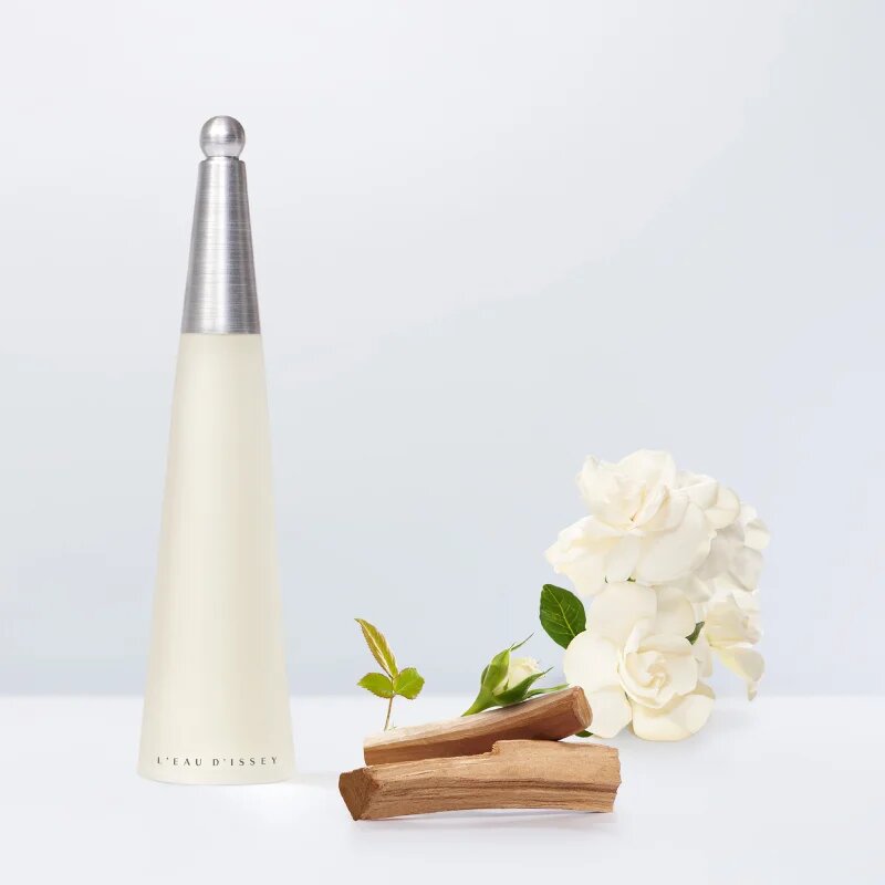 Issey Miyake L'Eau d'Issey Eau de Toilette pentru femei 50 ml