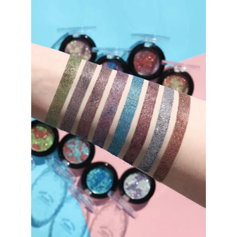 J.Cat Beauty Glitter Dazzle umbre de pleoape cu sclipici culoare 101 Less Bitter More Glitter 1.2 g