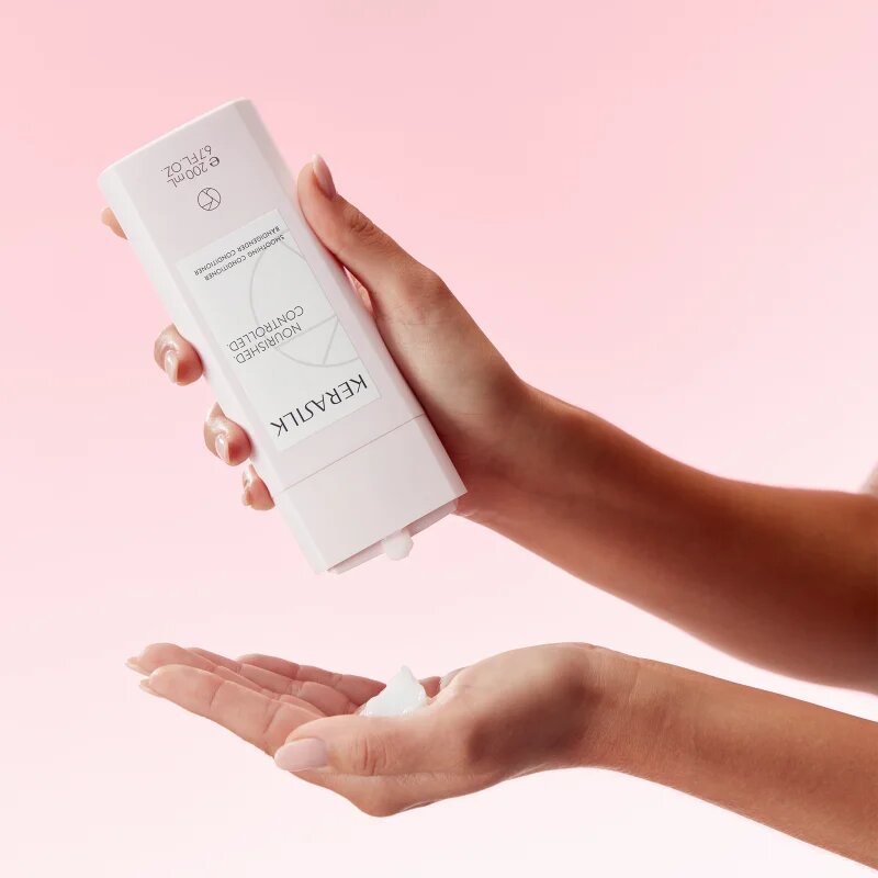 KERASILK Essentials Smoothing Conditioner balsam pentru netezire cu efect de nutritiv 75 ml