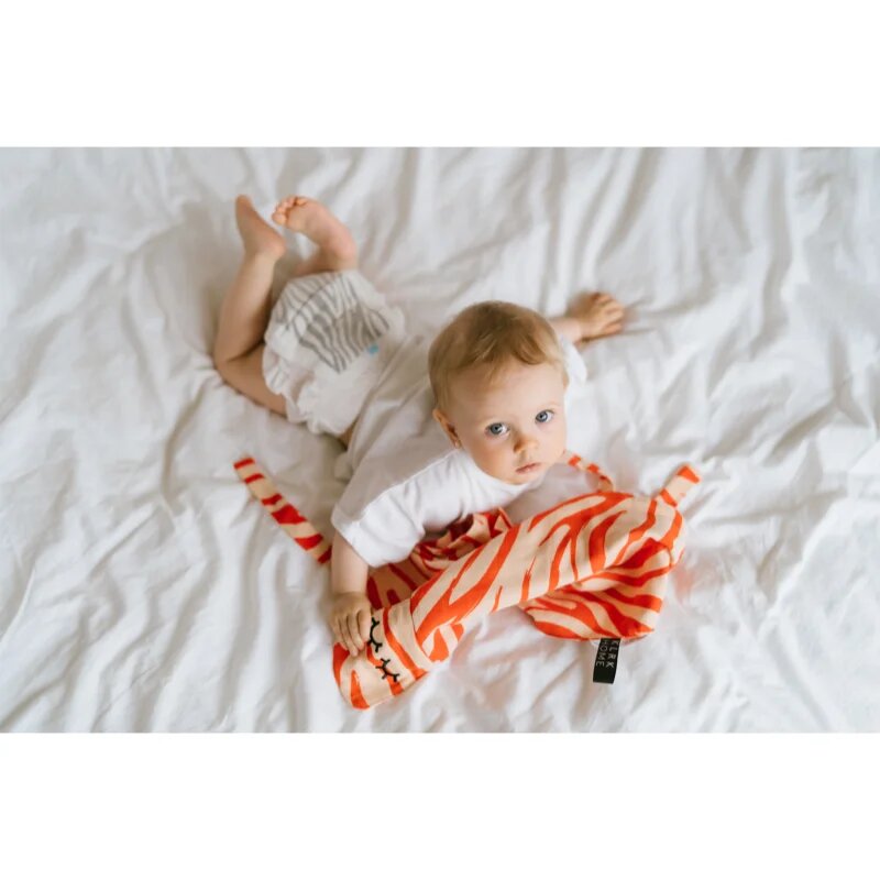 Kolorky Deluxe Velvet Pants Wild scutece de unică folosință tip chiloțel mărime XXL 16-25 kg 15 buc
