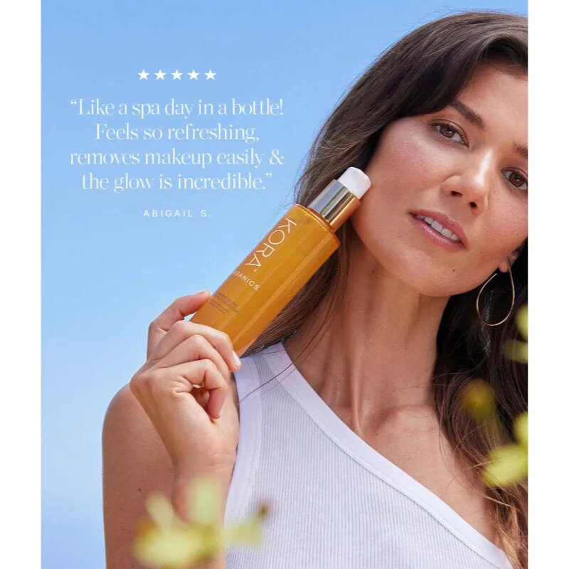 Kora Organics Turmeric Glow Foaming Cleanser spuma de curatat faciale 150 ml