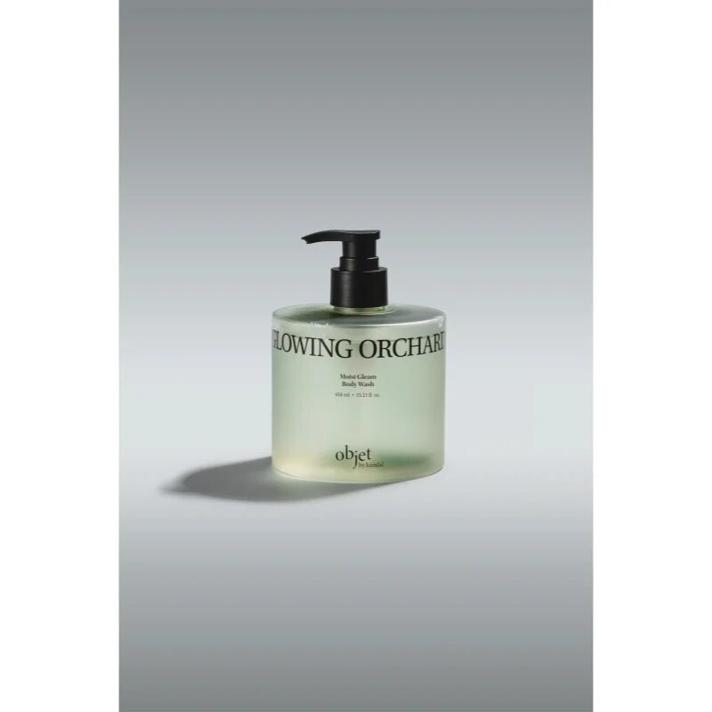 KUNDAL Objet Moist Gleam Body Wash gel parfumat pentru duș pentru hidratare intensa cu parfum Glowing Orchard 450 ml
