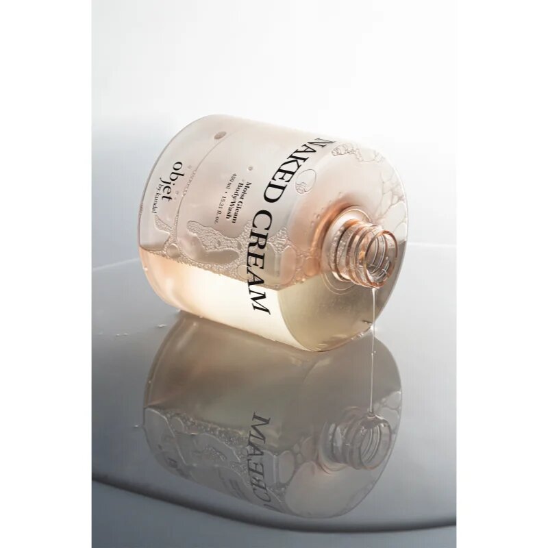 KUNDAL Objet Moist Gleam Body Wash gel parfumat pentru duș pentru hidratare intensa cu parfum Naked Cream 450 ml