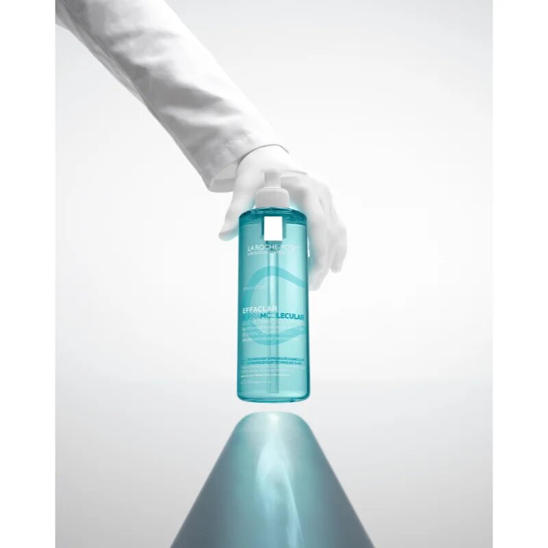 La Roche-Posay Effaclar Supramolecular gel de curățare pentru piele lucioasa cu pori dilatati 400 ml
