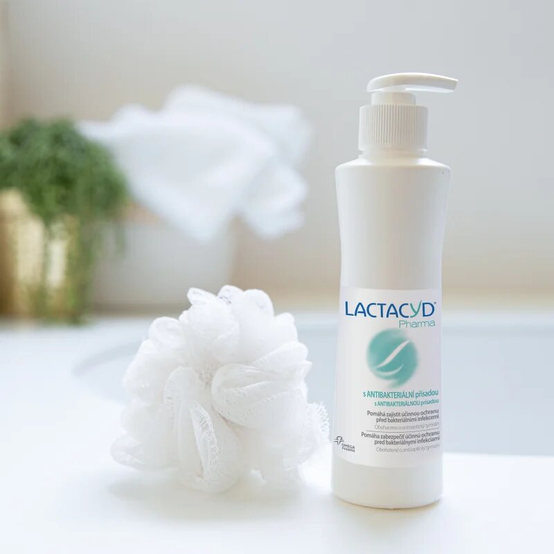 Lactacyd Pharma emulsie pentru igiena intima 250 ml