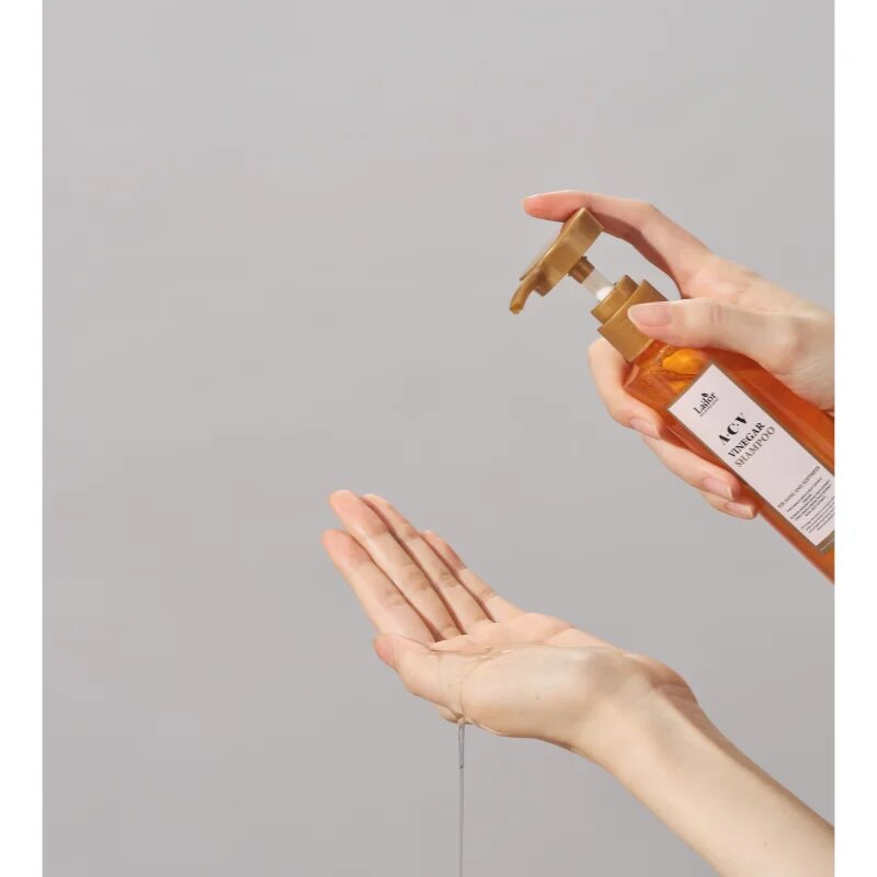 La'dor ACV Vinegar curatarea profunda a scalpului pentru un par stralucitor si catifelat 150 ml