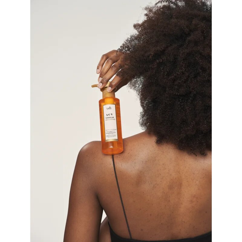 La'dor ACV Vinegar curatarea profunda a scalpului pentru un par stralucitor si catifelat 150 ml