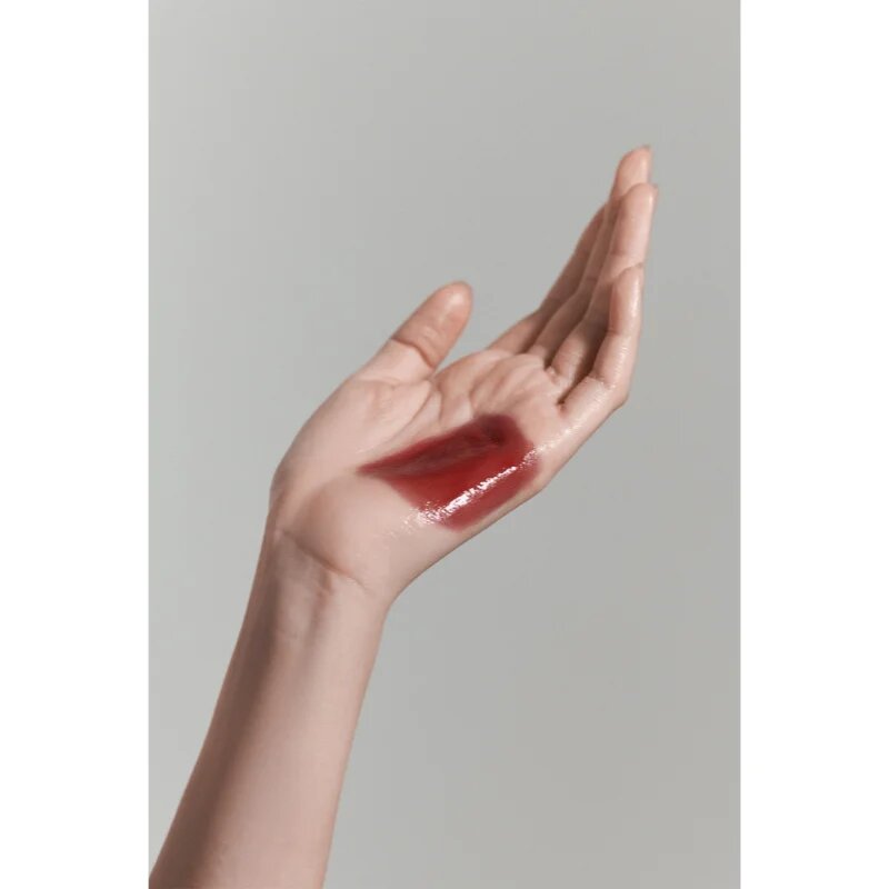 Laka Fruity Glam Tint luciu de buze rezistent cu efect de hidratare culoare 120 Cafe In Rose 4.5 g