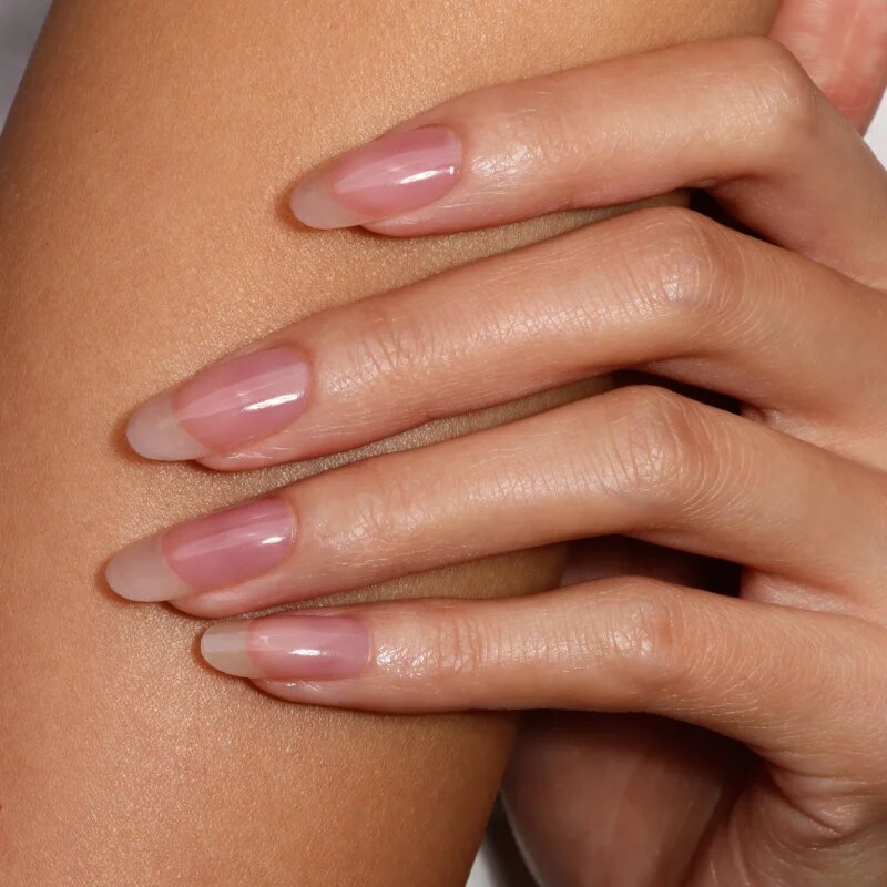 LONDONTOWN Kur Sheer Strength Nail Blush îngrijire nuanțatoare pentru fermitate și iluminare pentru unghii culoare Concord 12 ml