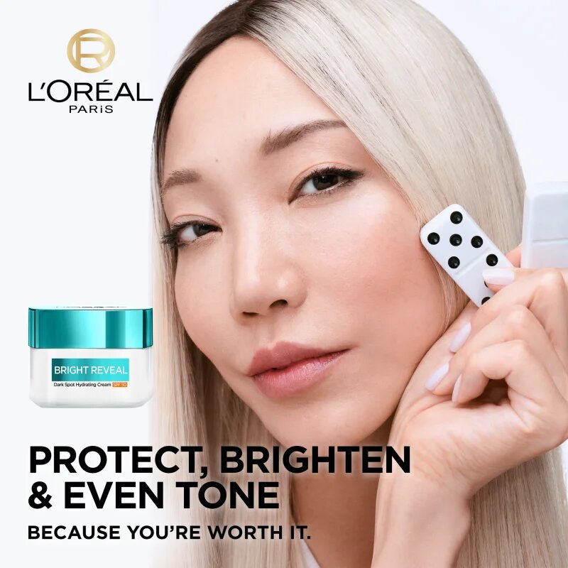 L’Oréal Paris Bright Reveal cremă hidratantă impotriva petelor SPF 50 50 ml