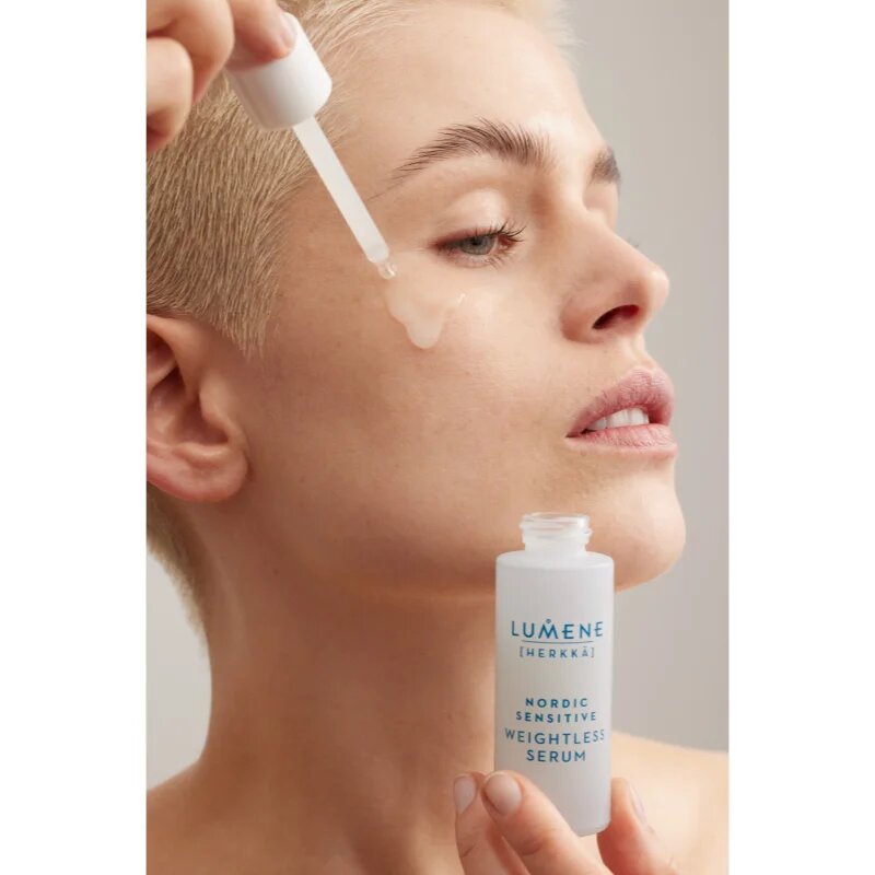 Lumene Nordic Sensitive [HERKKÄ] Weightless ser cu textura fina pentru a calma si intari pielea sensibila 30 ml