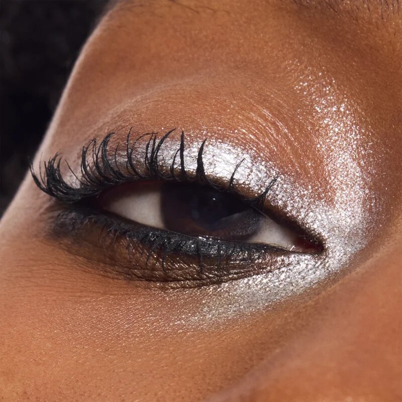 MAC Cosmetics Dazzleshadow Eyeshadow Stick fard de pleoape cremos stick culoare Demure Diamonds 1.6 g