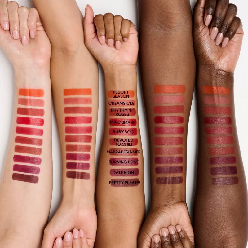 MAC Cosmetics Powder Kiss Lip + Cheek Mousse fard multifuncțional pentru buze și obraz culoare Marrakesh-Mere 5 ml