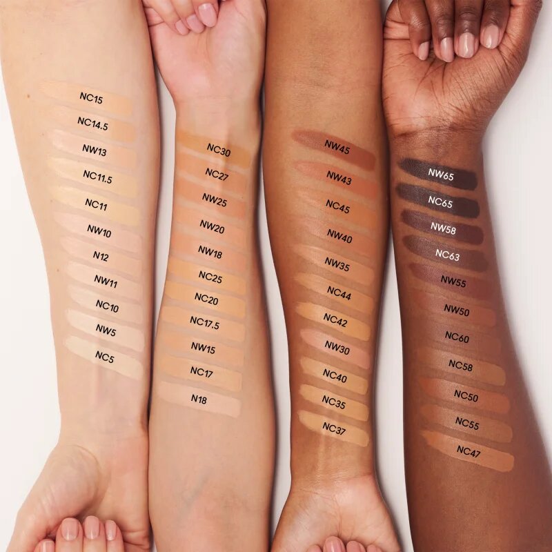 MAC Cosmetics Studio Fix 36HR Smooth Angles Concealer anticearcan cu efect de lunga durata culoare NC60 7 ml