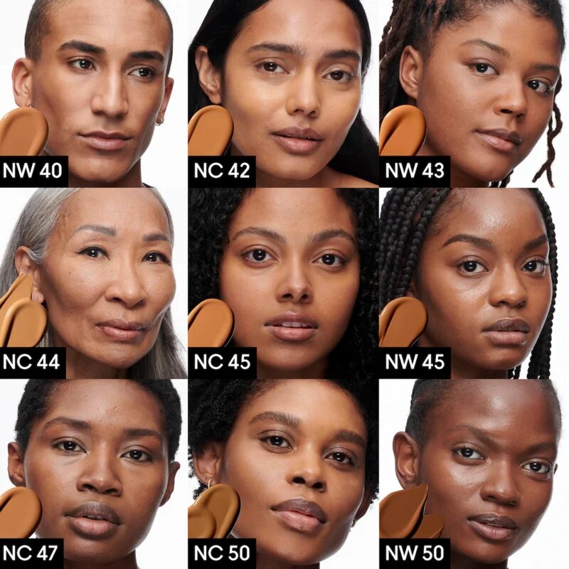 MAC Cosmetics Studio Radiance 24HR Luminous Lift Concealer Mini corector lichid culoare NC44 1.8 ml