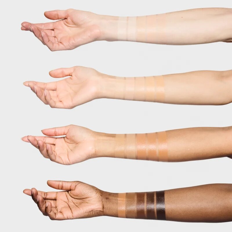 MAC Cosmetics Studio Radiance Skin Tint Stick creion de machiaj culoare Deep 3 8 g