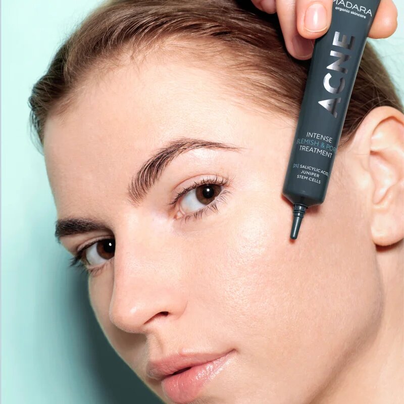 Mádara MÁDARA Acne tratament topic pentru acnee 20 ml