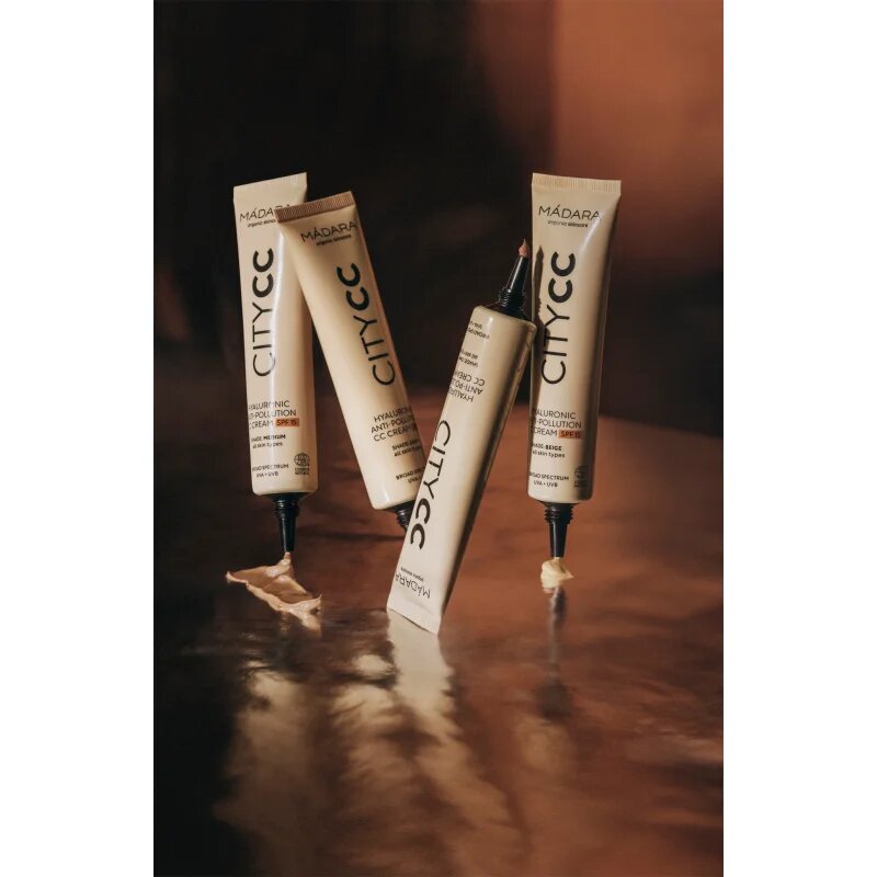 Mádara MÁDARA City CC Crema CC pentru un ten uniform SPF 15 culoare Beige 40 ml