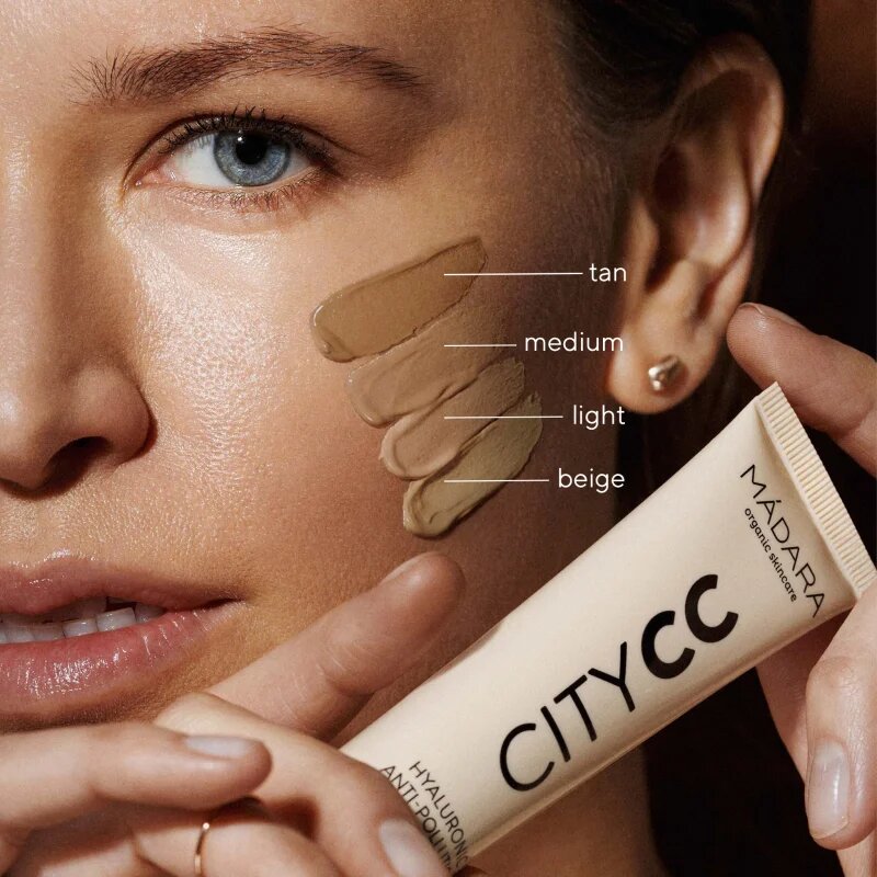 Mádara MÁDARA City CC Crema CC pentru un ten uniform SPF 15 culoare Light 40 ml