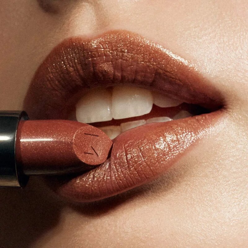 Mádara MÁDARA Dazzle Nights ruj strălucitor culoare #507 Rust 3.8 g