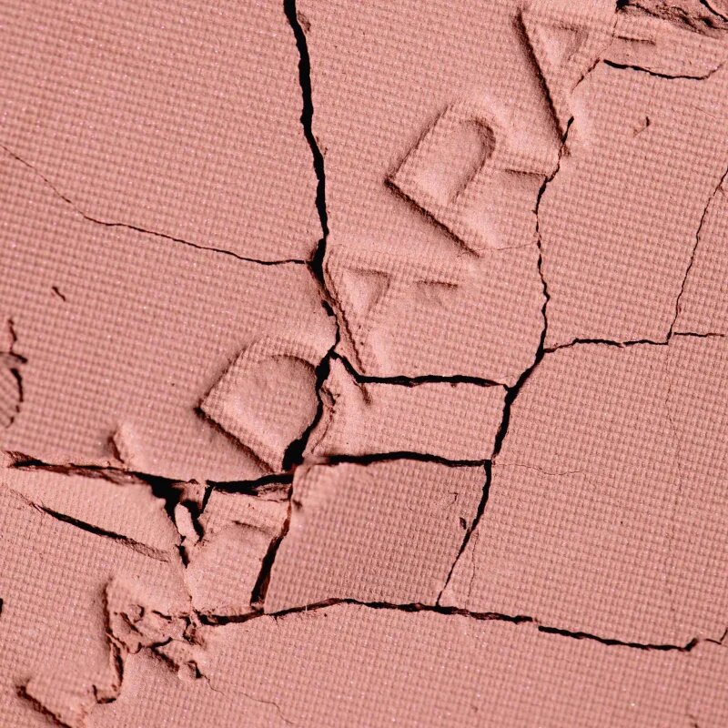 Mádara MÁDARA Magnetic Blush fard de obraz sub forma de pudra culoare Bare Blossom 6 g