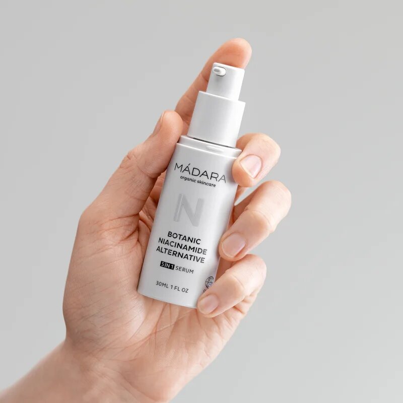 Mádara MÁDARA Niacinamide Alternative ser facial 5 in 1 30 ml