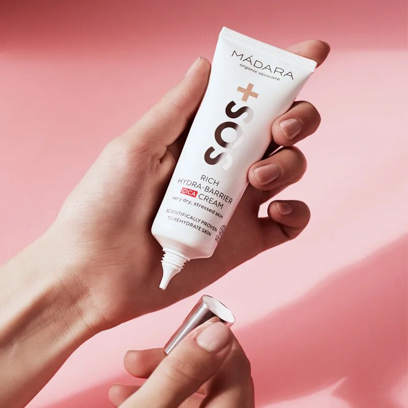 Mádara MÁDARA SOS+ Rich Hydra-Barrier CICA crema de fata hidratanta 40 ml