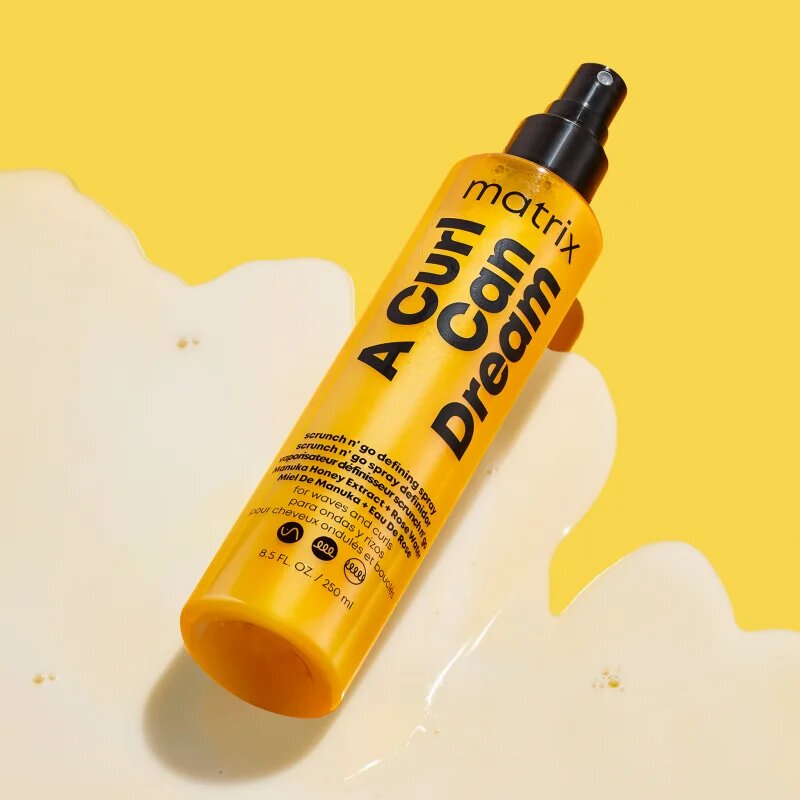 Matrix A Curl Can Dream spray pentru definirea onduleurilor 250 ml