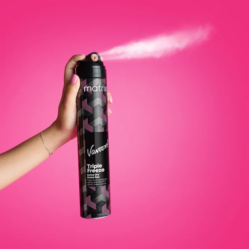 Matrix Vavoom Triple Freeze Extra Dry fixativ cu fixare puternică 300 ml