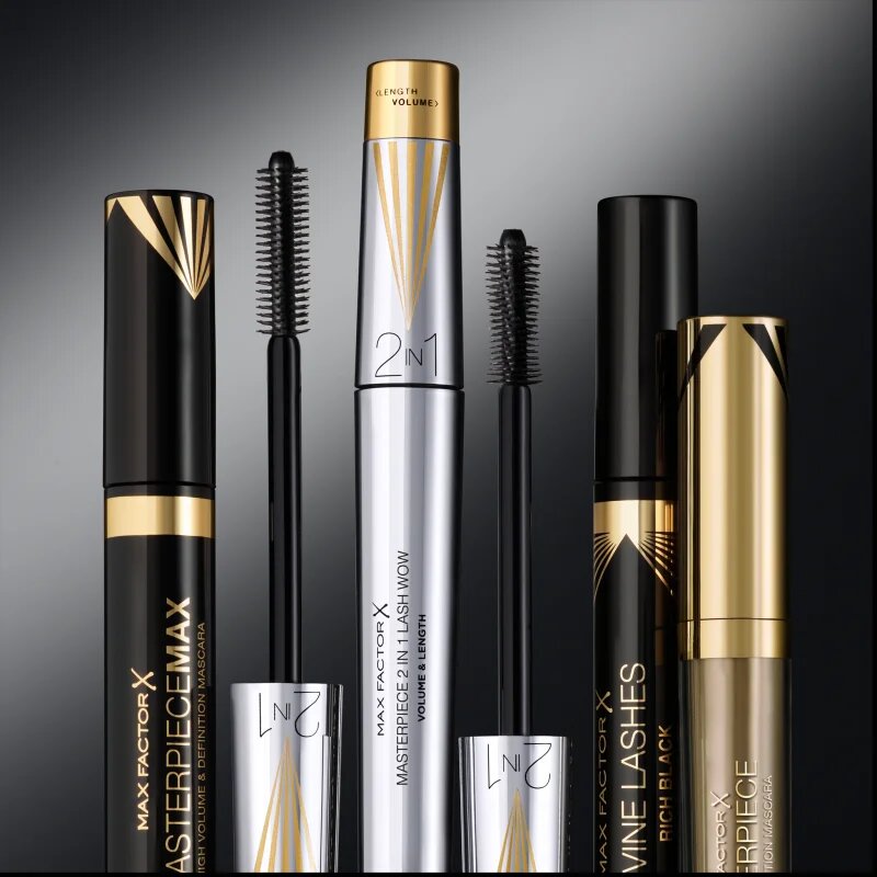 Max Factor Masterpiece eyeliner rezistent la apa cu efect matifiant culoare 03 Espresso 17 ml