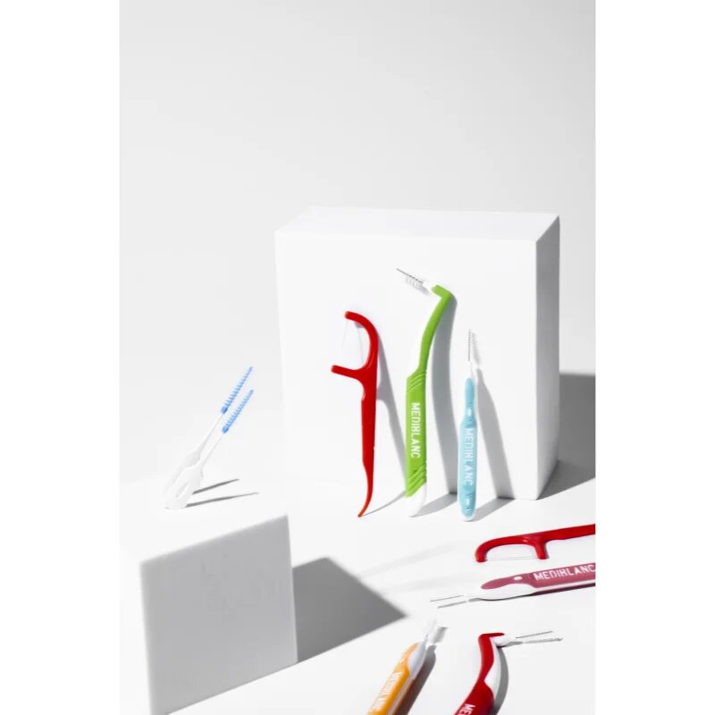 MEDIBLANC Interdental Pick-brush perie interdentara 05 mm Red 6 buc