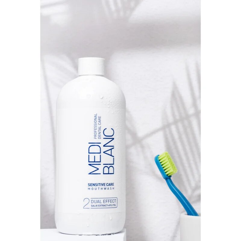 MEDIBLANC Sensitive Care apă de gură pentru dinți și gingii sensibile 500 ml