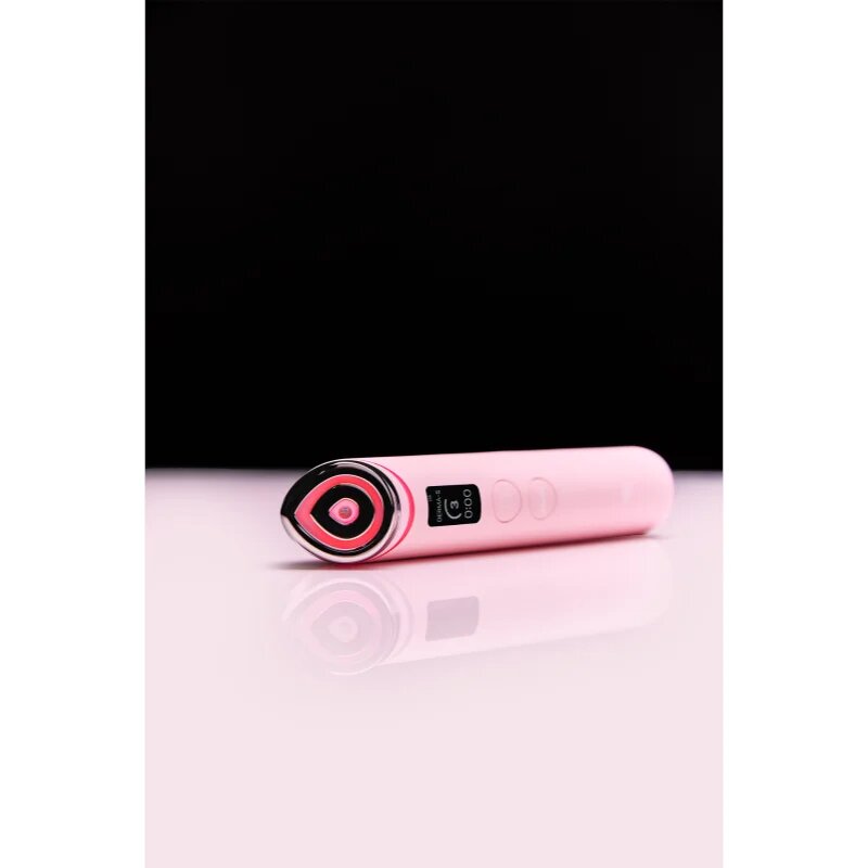 Medicube Age-R Booster Pro dispozitiv multifuncțional pentru regenerarea și hrănirea tenului culoare Pink 155 g