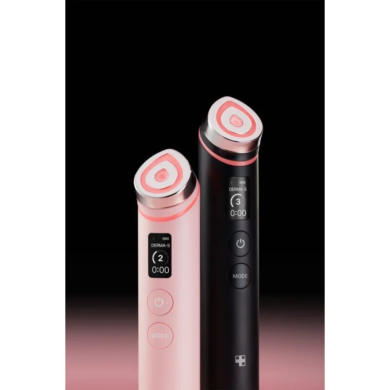 Medicube Age-R Booster Pro dispozitiv multifuncțional pentru regenerarea și hrănirea tenului culoare Pink 155 g