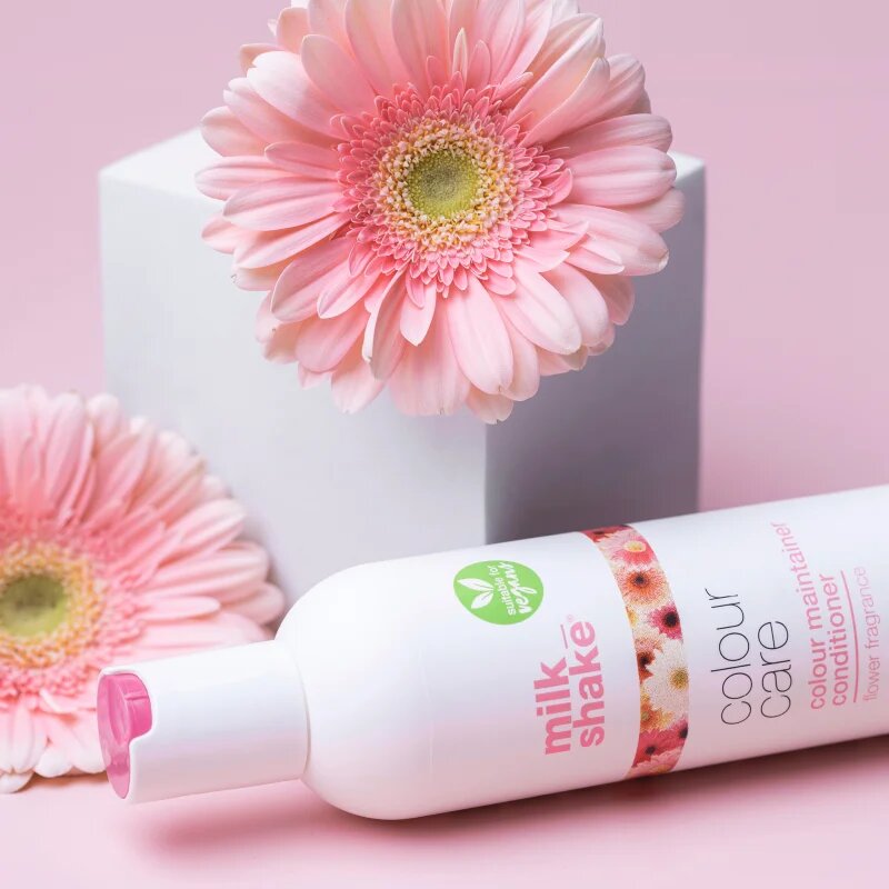 milk_shake® Colour Care Flower Fragrance balsam hidratant pentru protecția culorii 300 ml