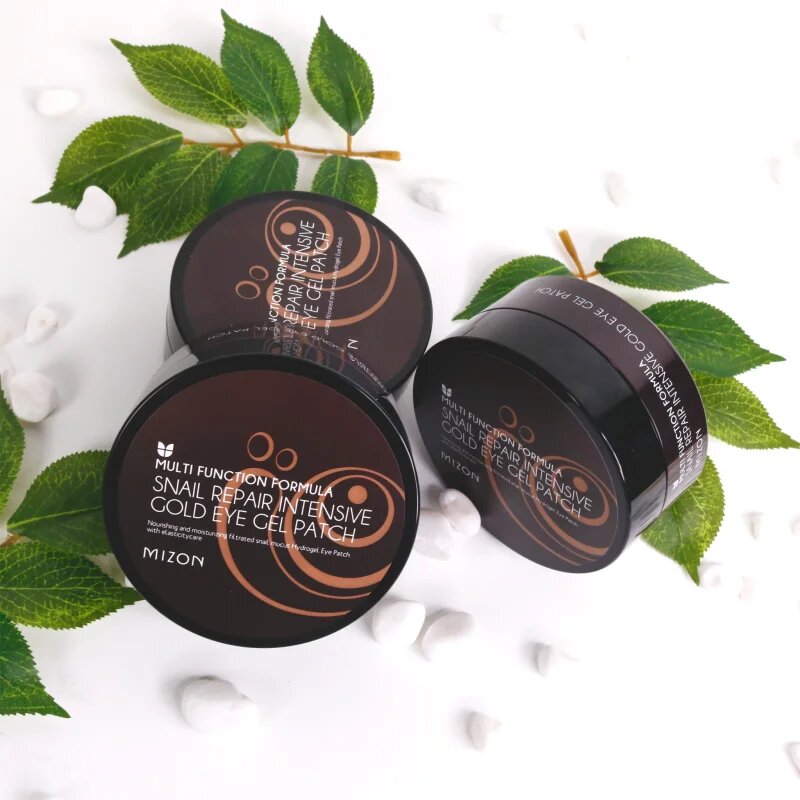Mizon Multi Function Formula Snail Masca pentru ochi pentru reducerea cearcanelor cu aur 60 x 1.4 g