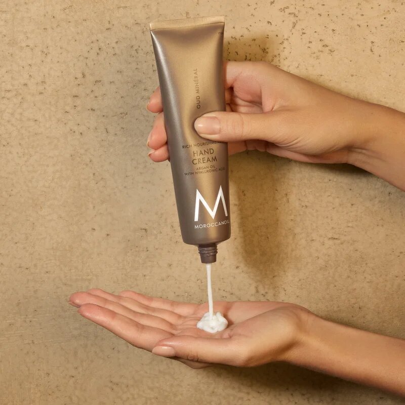 Moroccanoil Body Oud Minéral crema de maini 40 ml