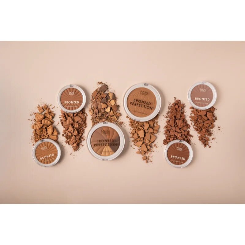 MUA Makeup Academy Bronzed pudra bronzanta culoare 100 8.5 g