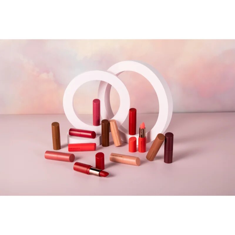 MUA Makeup Academy Creamy Matte ruj crema cu efect matifiant culoare Romance 3.2 g