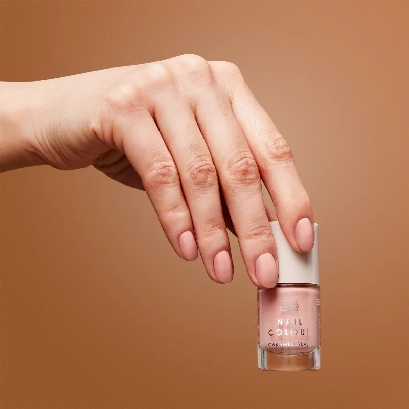 MUA Makeup Academy Nail Colour lac de unghii culoare Caramel Glaze 10 ml